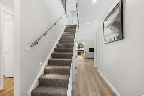 Photo of property in 9 Porokaiwhiri Street, Crofton Downs, Wellington, 6035