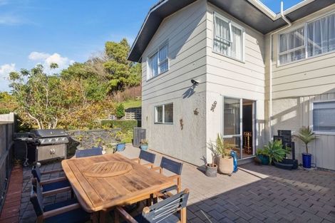 Photo of property in 29 Wisteria Grove, Maungaraki, Lower Hutt, 5010