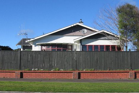 Photo of property in 28 Cuba Street, Takaro, Palmerston North, 4412