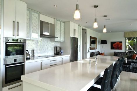 Photo of property in 39 Maritime Terrace, Birkenhead, Auckland, 0626