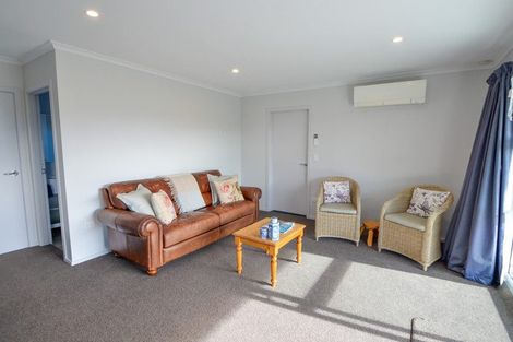 Photo of property in 20 Pisa Moorings Road, Mount Pisa, Cromwell, 9383