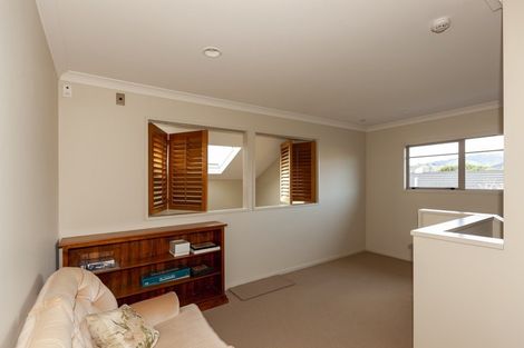 Photo of property in 8 Regent Drive, Paraparaumu Beach, Paraparaumu, 5032