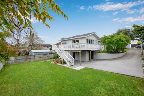 Photo of property in 65 Meadway, Sunnyhills, Auckland, 2010