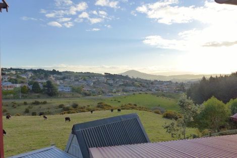 Photo of property in 16 Milford Avenue, Calton Hill, Dunedin, 9012