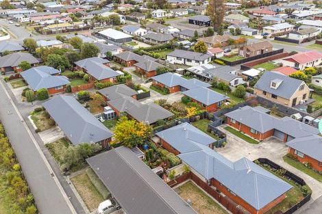 Photo of property in 22 Clinton Lane, Woolston, Christchurch, 8062