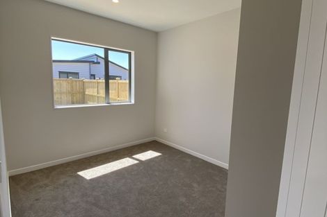 Photo of property in 18 Opoka Street, Takanini, 2110