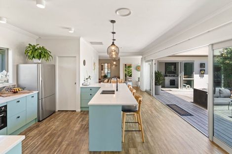 Photo of property in 5 Massey Street, Greytown, 5712