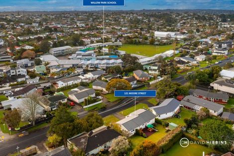 Photo of property in 121 Moore Street, Hillcrest, Auckland, 0627