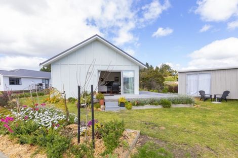 Photo of property in 11 Northcoast Place, Mangawhai Heads, Mangawhai, 0505