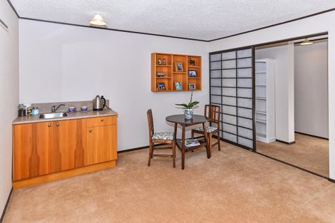 Photo of property in 2/12 Steeple Rise, Pakuranga, Auckland, 2010