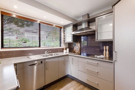 Photo of property in 8 Highlander Place, Welcome Bay, Tauranga, 3112