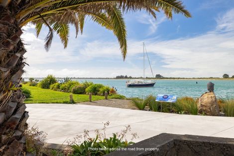 Photo of property in 2 Wakatu Avenue, Moncks Bay, Christchurch, 8081