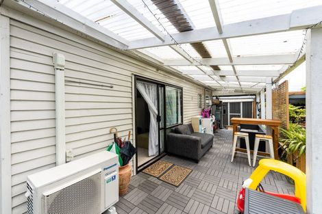 Photo of property in 11 Steven Street, Mangere East, Auckland, 2024