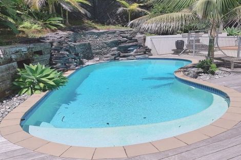 Photo of property in 5 Telephone Road, Birkenhead, Auckland, 0626