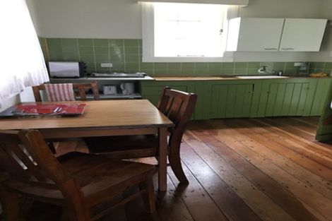 Photo of property in 61 Mullins Road, Ardmore, Papakura, 2582