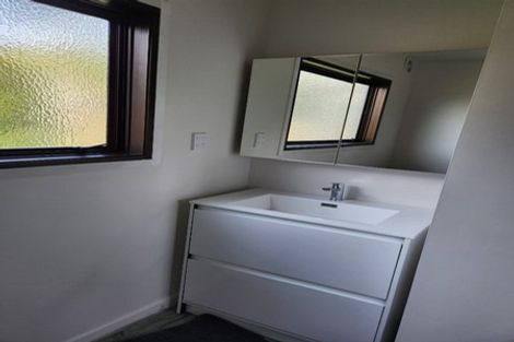 Photo of property in 1/54 Muritai Crescent, Havelock North, 4130