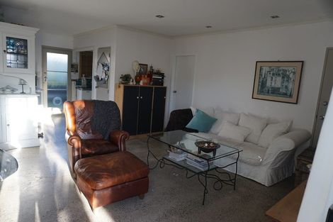 Photo of property in 924c Papamoa Beach Road, Papamoa Beach, Papamoa, 3118