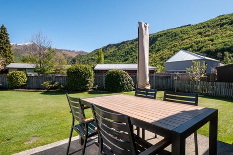 Photo of property in 17b Devon Street, Arrowtown, 9302