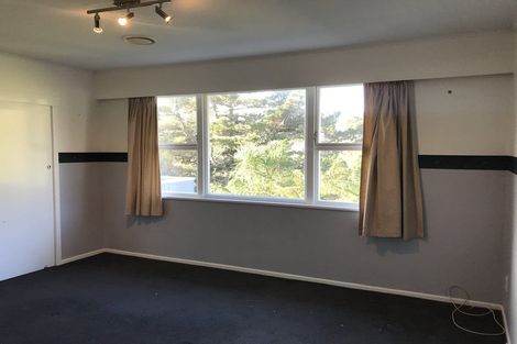 Photo of property in 18 Glen Alton Avenue, Paparangi, Wellington, 6037