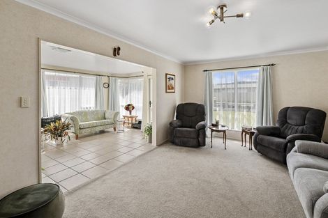 Photo of property in 3 Rimu Street, Levin, 5510