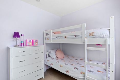 Photo of property in 52 Solomon Avenue, Redwood, Christchurch, 8051