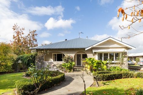 Photo of property in 112 Davis Street, Saint Leonards, Hastings, 4120
