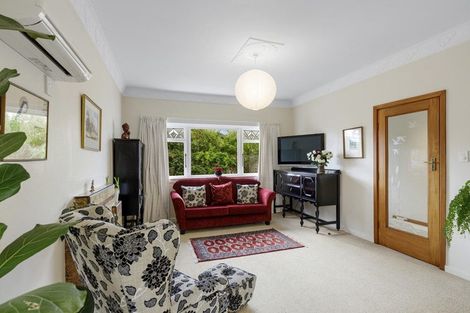 Photo of property in 5 Meadows Avenue, Waiwhetu, Lower Hutt, 5010