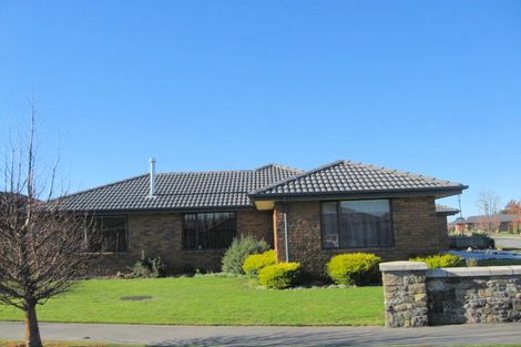 Photo of property in 1 Riegler Place, Belfast, Christchurch, 8051