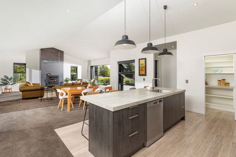 Photo of property in 15 Alice Burn Drive, Luggate, Wanaka, 9383