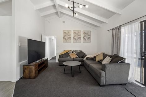 Photo of property in 105 Acacia Bay Road, Nukuhau, Taupo, 3330