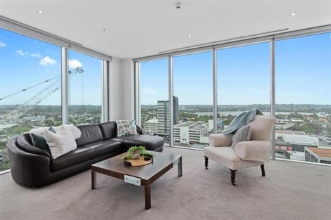 Photo of property in Sentinel Apartments, 1304/3 Northcroft Street, Takapuna, Auckland, 0622