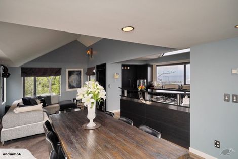 Photo of property in 84 Glenstrae Road, Redcliffs, Christchurch, 8081