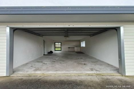 Photo of property in 1/36 Metcalfe Road, Ranui, Auckland, 0612