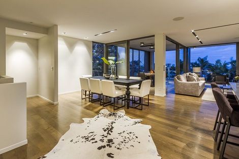 Photo of property in 19 Cameron Street, Takapuna, Auckland, 0622