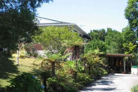 Photo of property in 3 Deverell Place, Northcross, Auckland, 0632