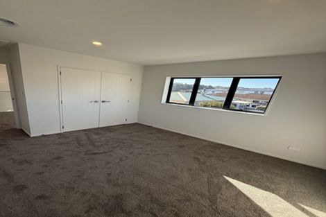 Photo of property in 44d Orams Road, Hillpark, Auckland, 2102