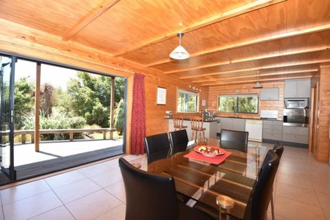 Photo of property in 75 Costley Street West, Carterton, 5713