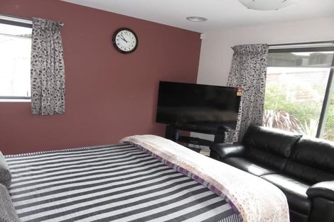 Photo of property in 5 Tea Tree Lane, Woodridge, Wellington, 6037