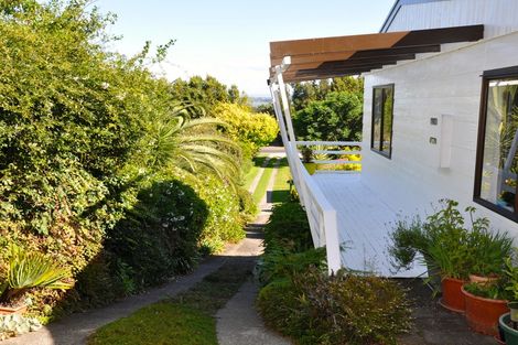 Photo of property in 122 Athenree Road, Athenree, Katikati, 3177