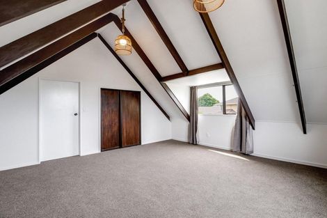 Photo of property in 103 Grimseys Road, Redwood, Christchurch, 8051