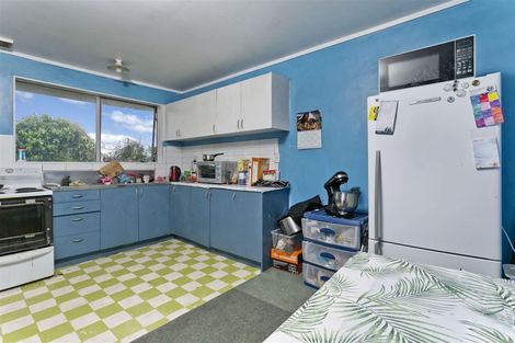 Photo of property in 7/1 Pine Street, New Lynn, Auckland, 0600