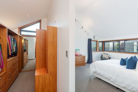 Photo of property in 2/3 Gard Street, Silverstream, Upper Hutt, 5019