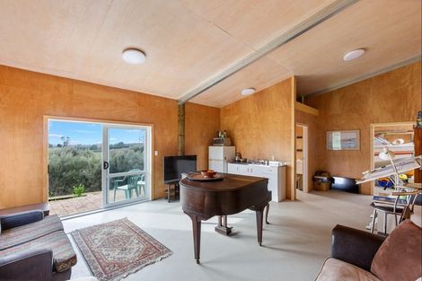 Photo of property in 111 Takatu Road, Tawharanui Peninsula, Matakana, 0986