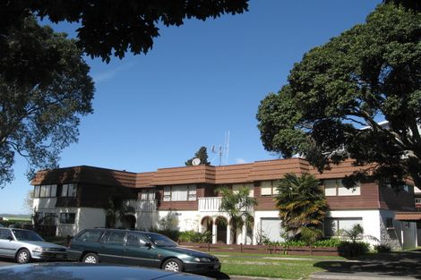 Photo of property in 2/12 Brown Street, Tauranga, 3110