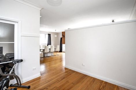 Photo of property in 106 Parkhurst Road, Parakai, 0830