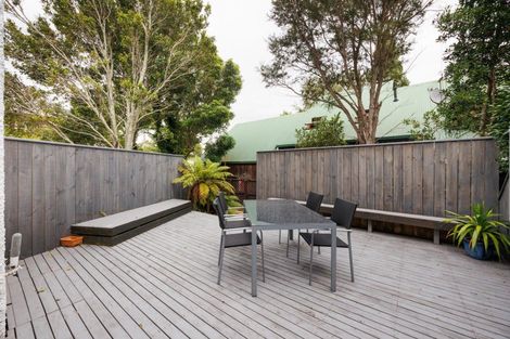 Photo of property in 45 Manuka Street, Hokowhitu, Palmerston North, 4410