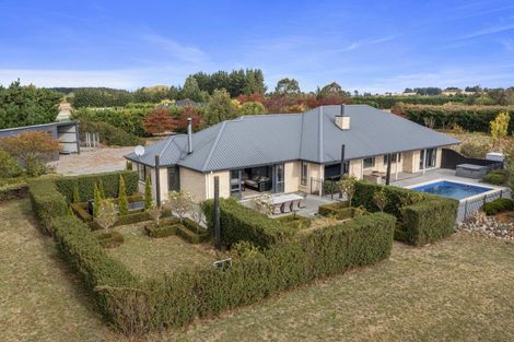 Photo of property in 74 Stonyflat Road, Loburn, Rangiora, 7472