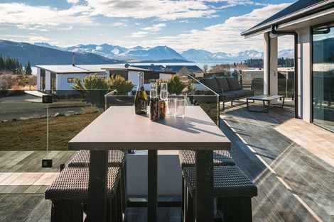 Photo of property in 17 Mistake Drive, Lake Tekapo, 7999