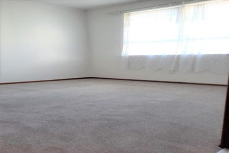 Photo of property in 24 Dellwood Avenue, Henderson, Auckland, 0612