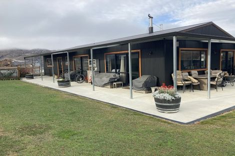 Photo of property in Luggate - Cromwell Road, Mount Pisa, Cromwell, 9383